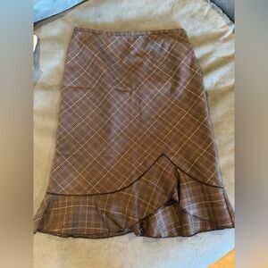 White House Black Market grey skirt